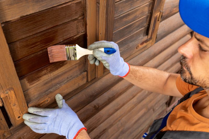 Siding Staining Service