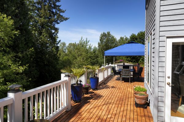 Deck Rails Painting Service